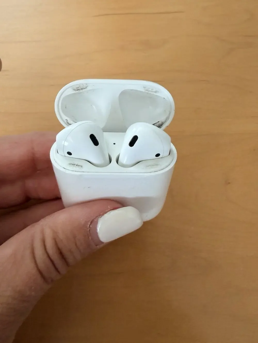 Apple iPhone Pro 2nd Generation with Wireless Charging Case
